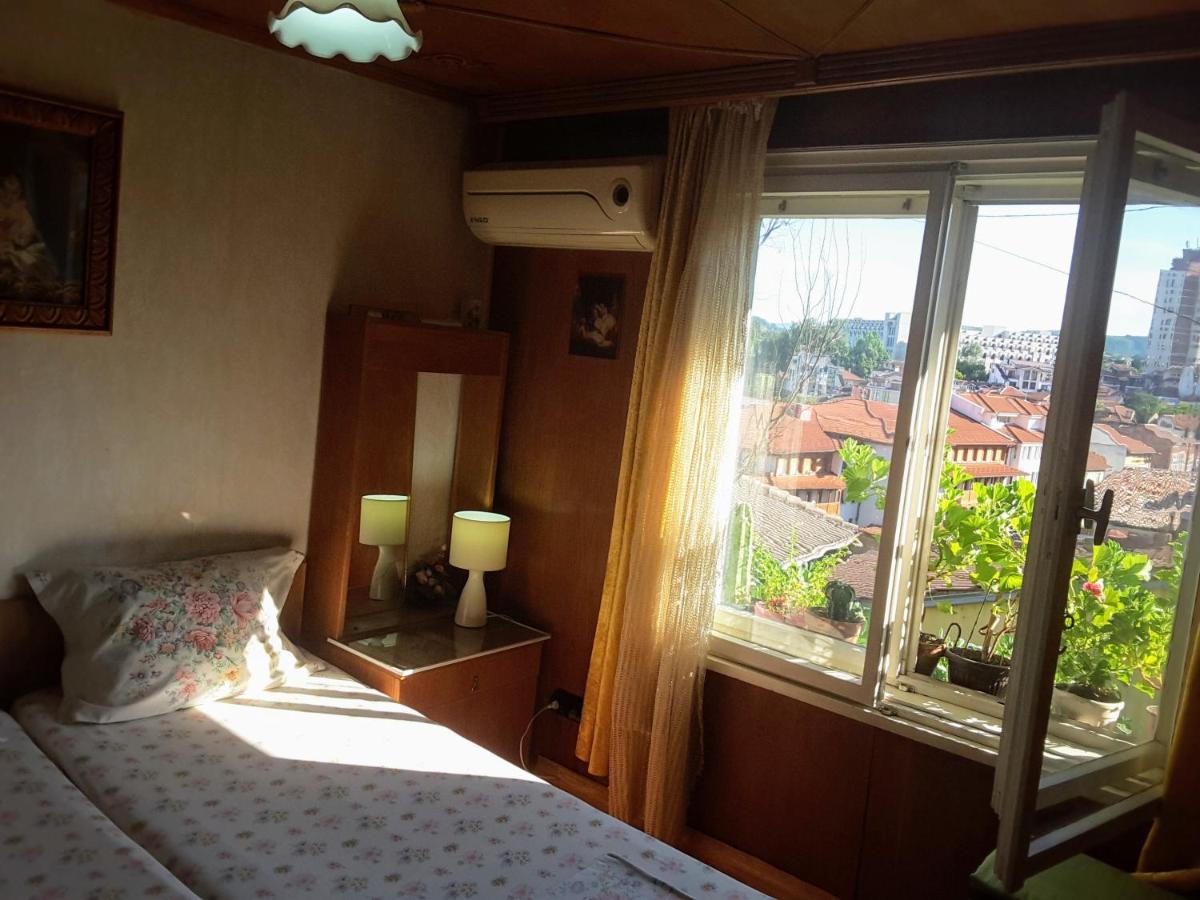 Diana Guesthouse Veliko Tărnovo Exteriör bild